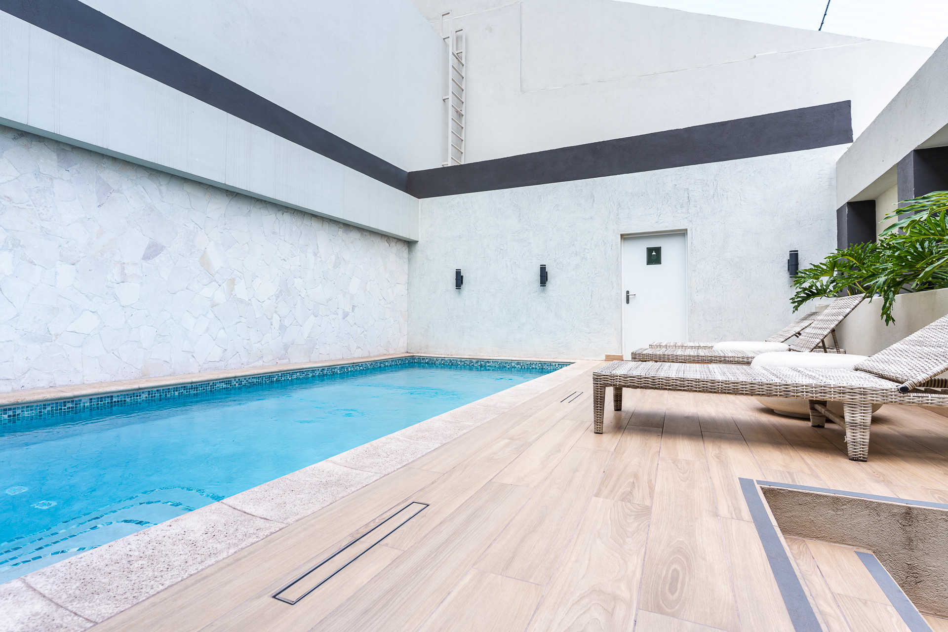 Amenidades — Piscina
